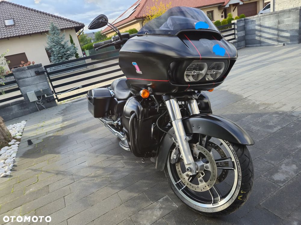 Harley-Davidson Touring Road Glide - 10