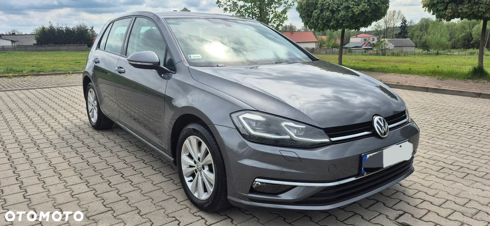 Volkswagen Golf - 26