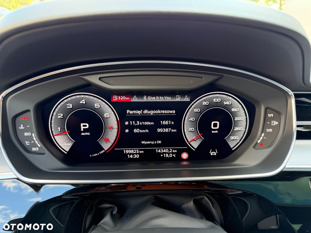Audi A8 - 37
