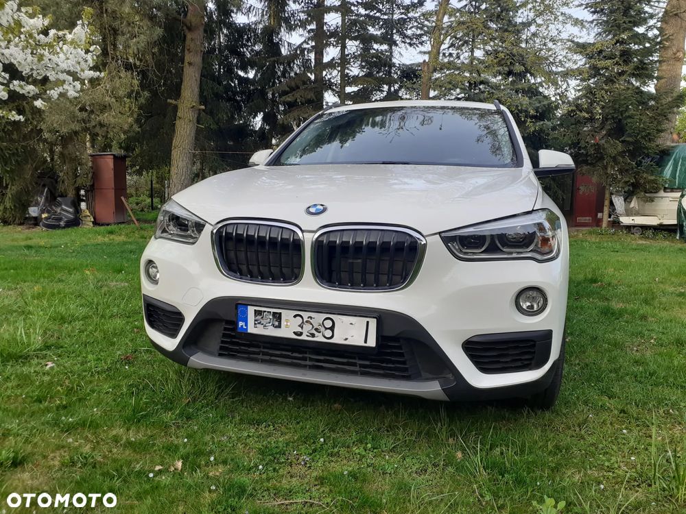 BMW X1 sDrive16d - 14