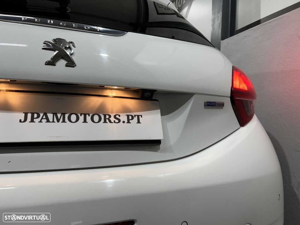 Peugeot 208 1.2 PureTech Style - 9
