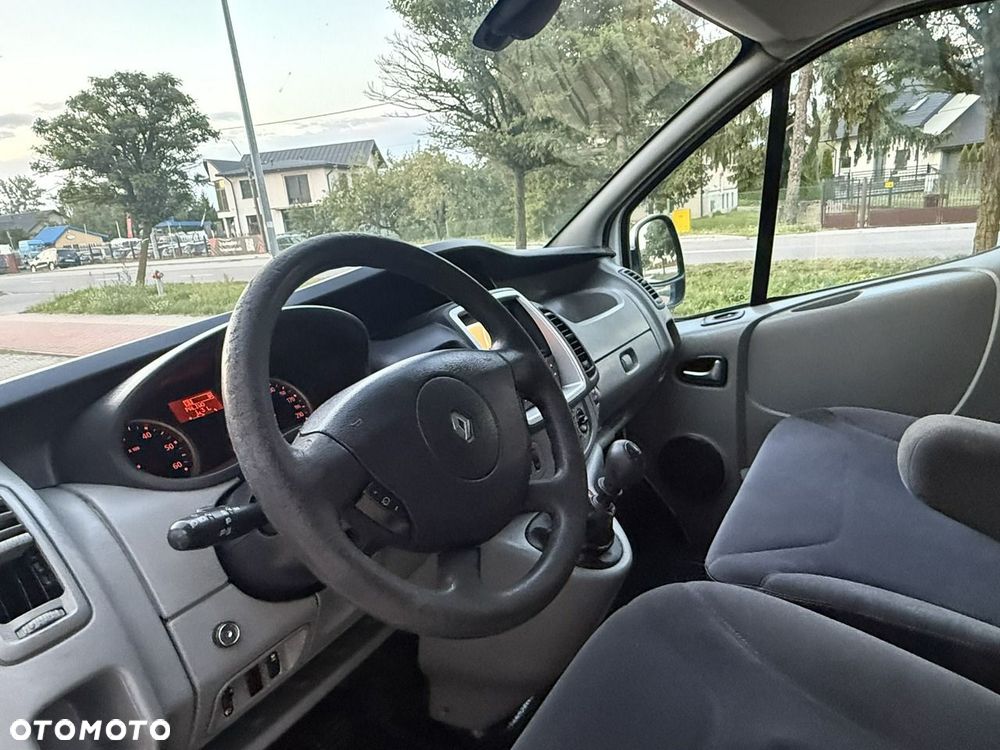Renault Trafic - 6