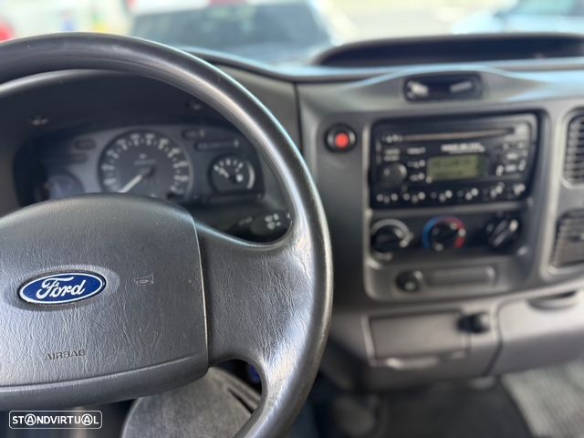 Ford TRANSIT 300S - 8
