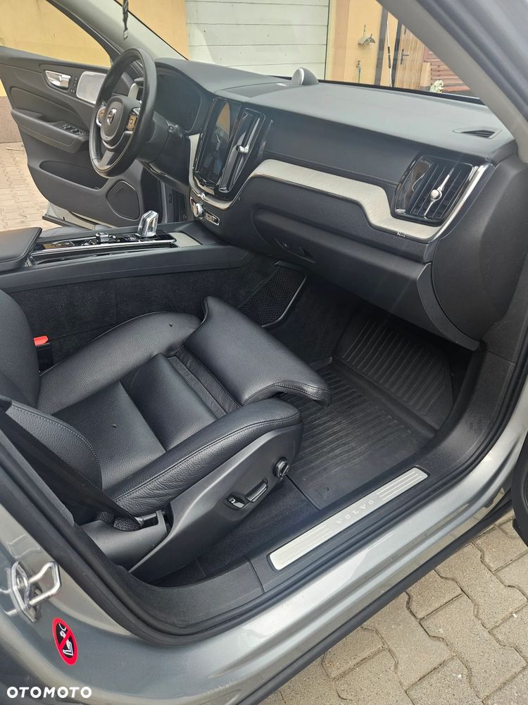 Volvo XC 60 - 10