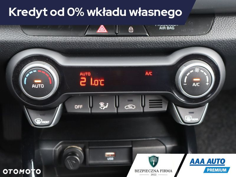 Kia Rio - 14