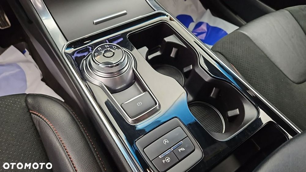 Ford Edge - 18