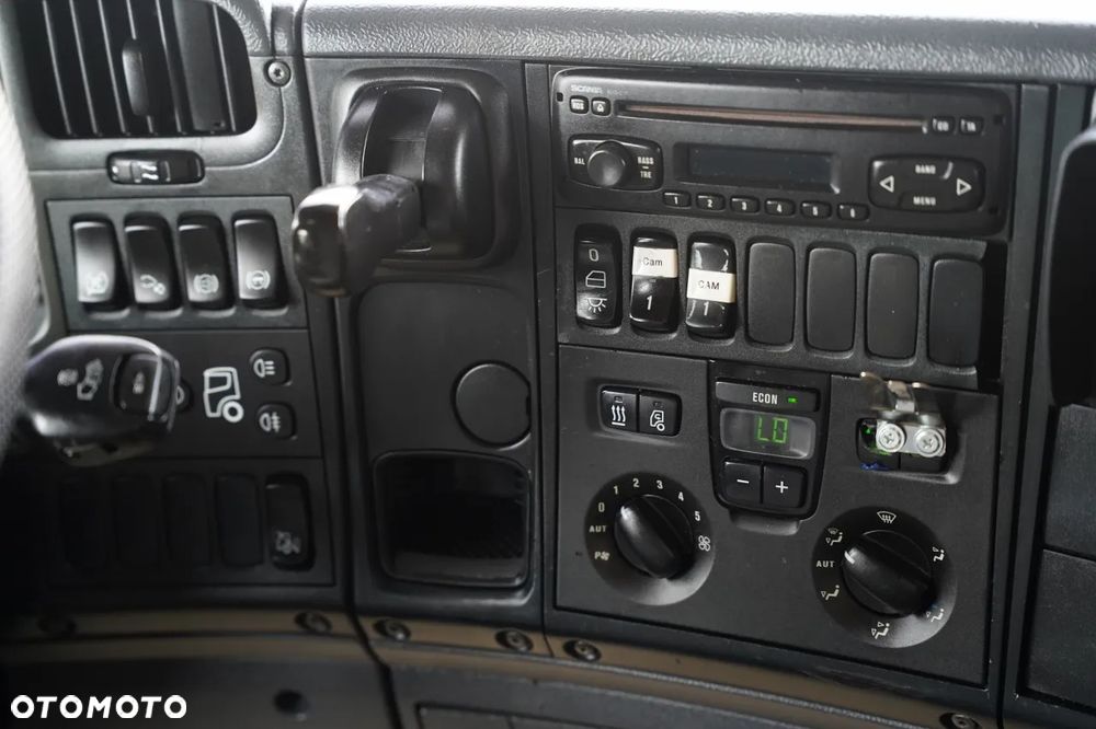 Scania R 420 / 4X2 / CHŁODNIA / SOLÓWKA  7,3 m / THERMO KING  / WINDA / EPS + SPRZĘGŁO / EURO 5 - 27