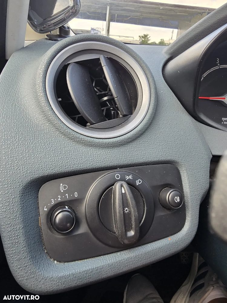 Ford Fiesta 1.25i Trend - 20