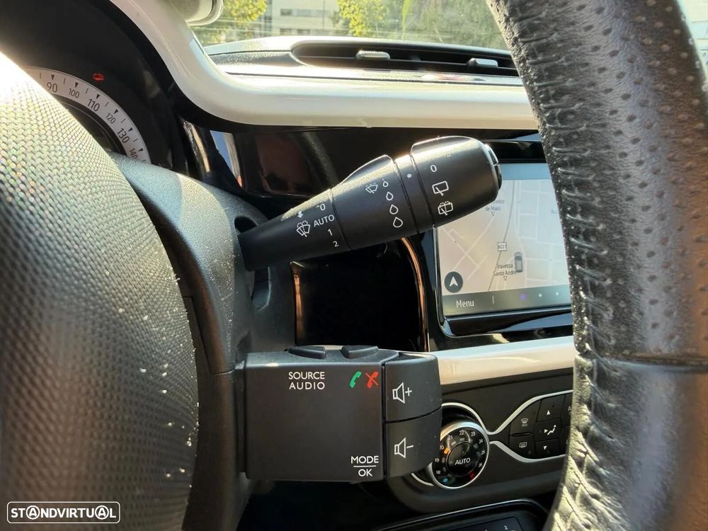 Renault Twingo Z.E. 22 Intens - 29