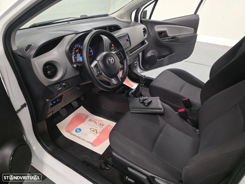 Toyota Yaris BIZZ 1.4 D-4D 90CV IVA DEDUTIVEL - 10