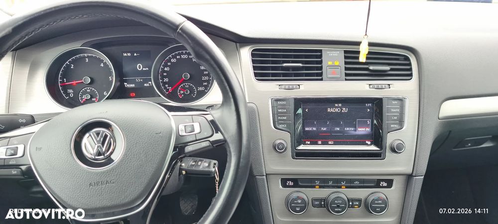 Volkswagen Golf 1.6 BlueTDI Comfortline - 9