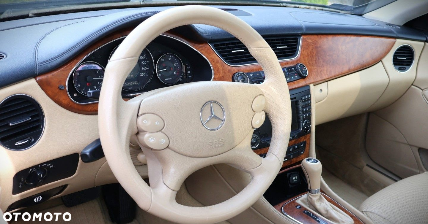 Mercedes-Benz CLS - 11