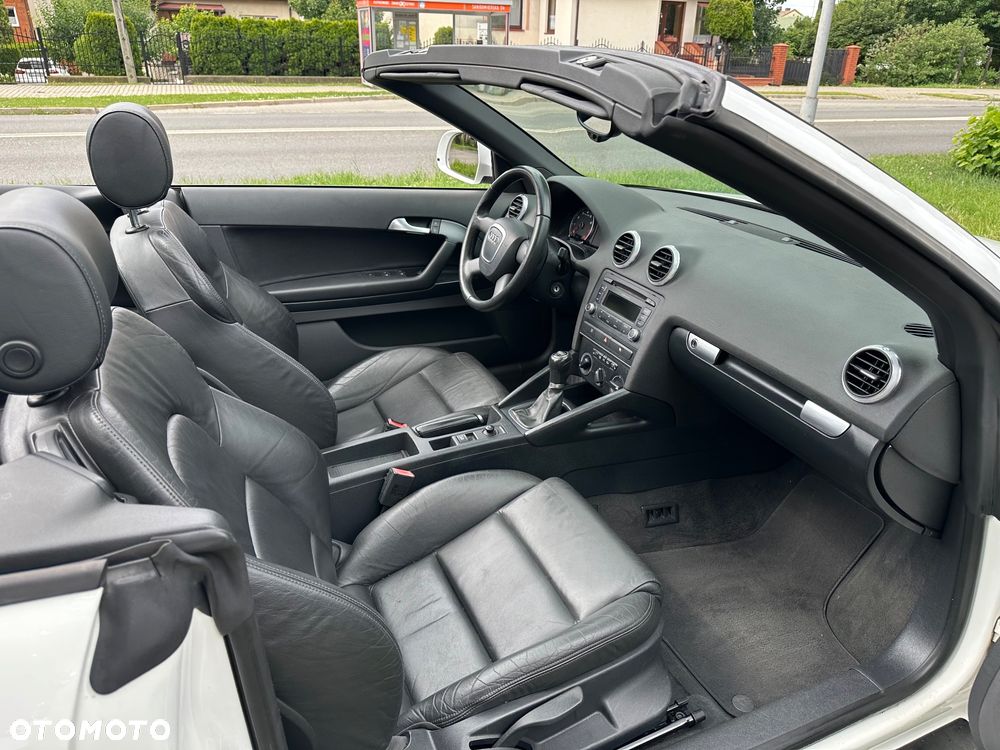 Audi A3 Cabrio 1.6 Attraction - 31