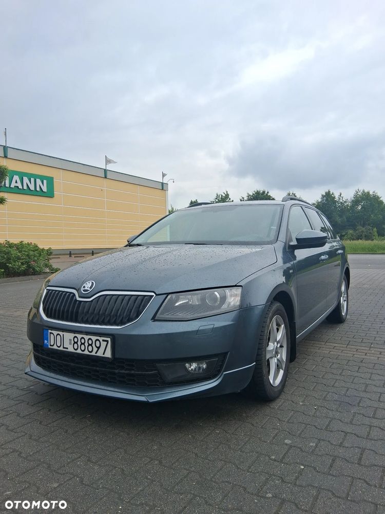 Skoda Octavia 2.0 TDI (Green tec) DSG Joy - 2