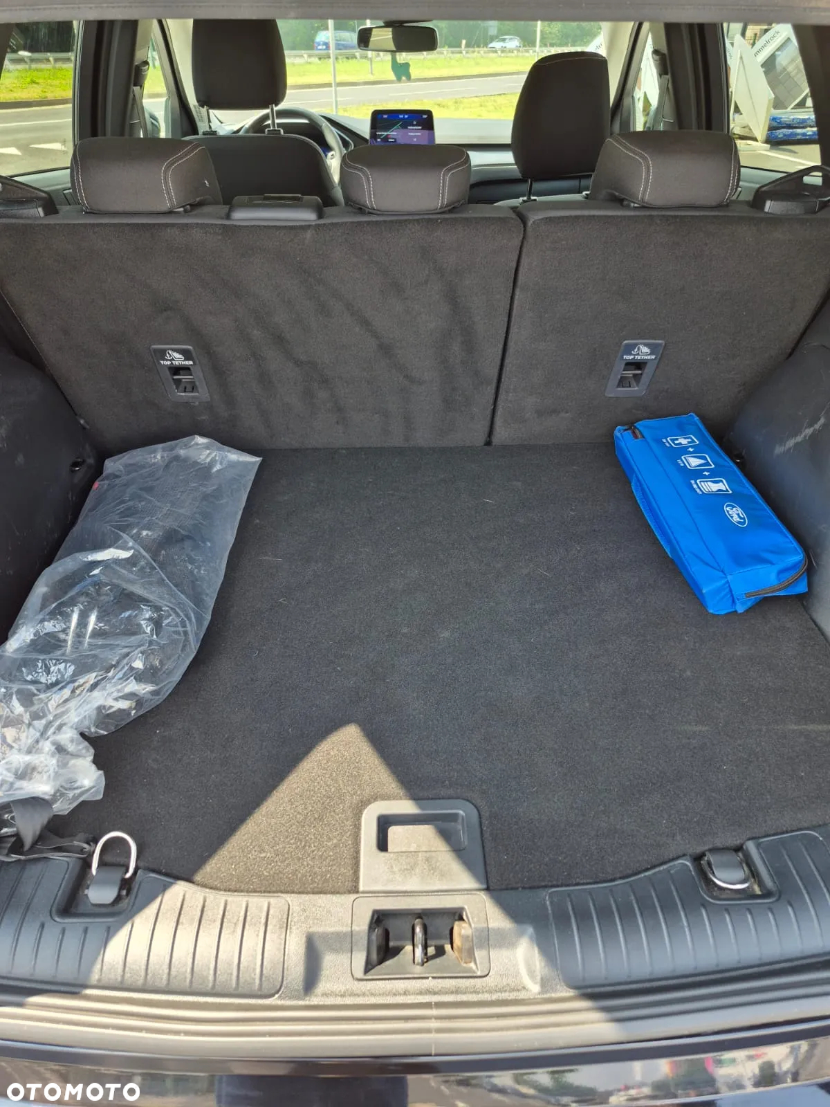 Ford Kuga 2.5 Duratec FHEV 4x4 TITANIUM X - 20