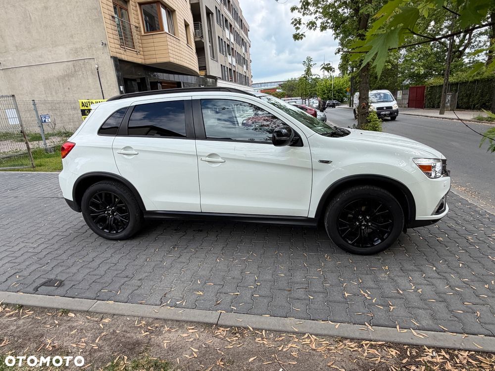 Mitsubishi ASX 1.6 Black Edition - 6
