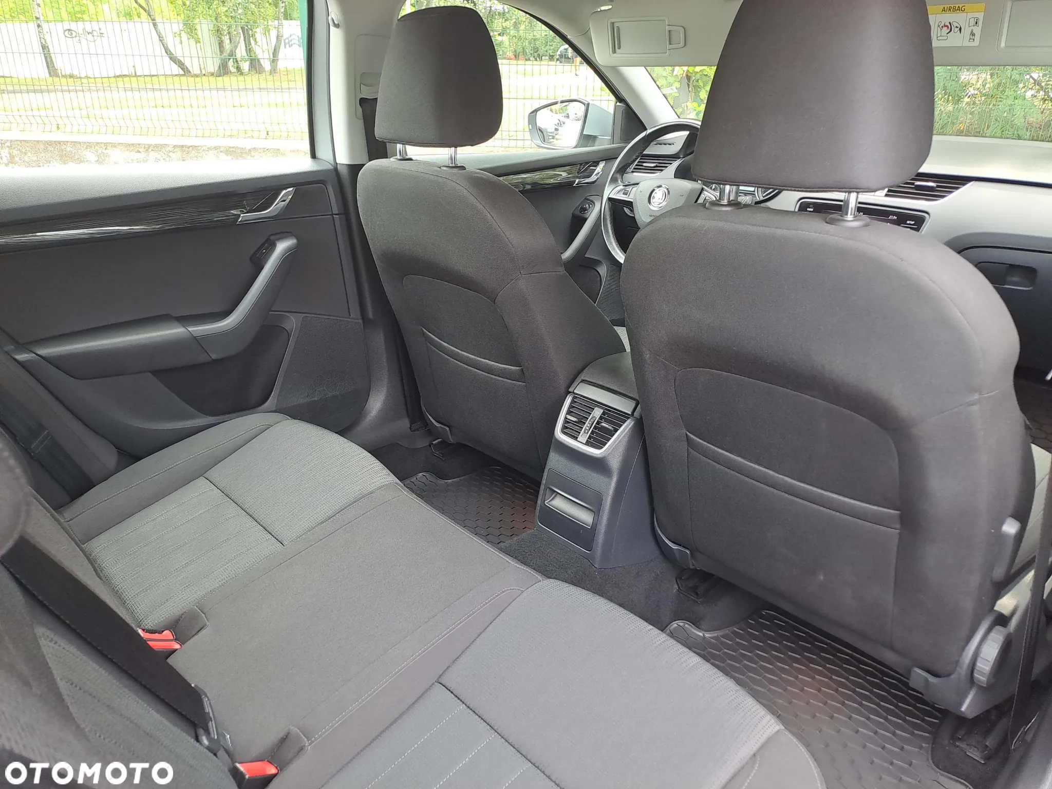 Skoda Octavia 2.0 TSI Style DSG - 11