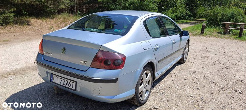 Peugeot 407