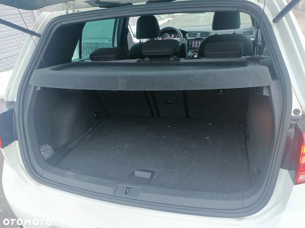 Volkswagen Golf 1.6 BlueTDI DSG Cup - 17