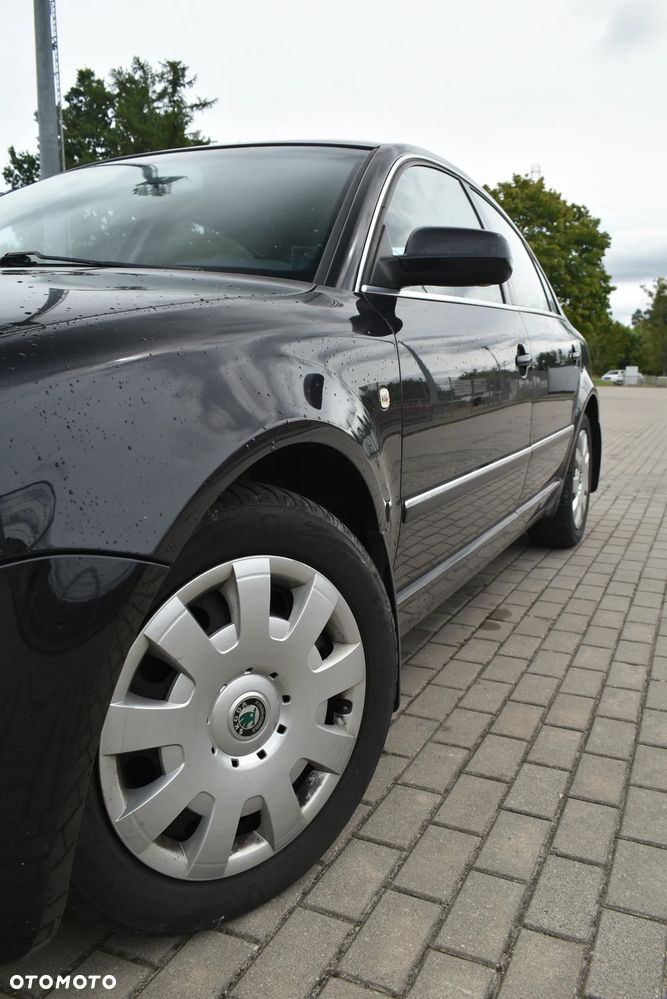 Skoda Superb 2.0 TDI DPF Platinum - 26