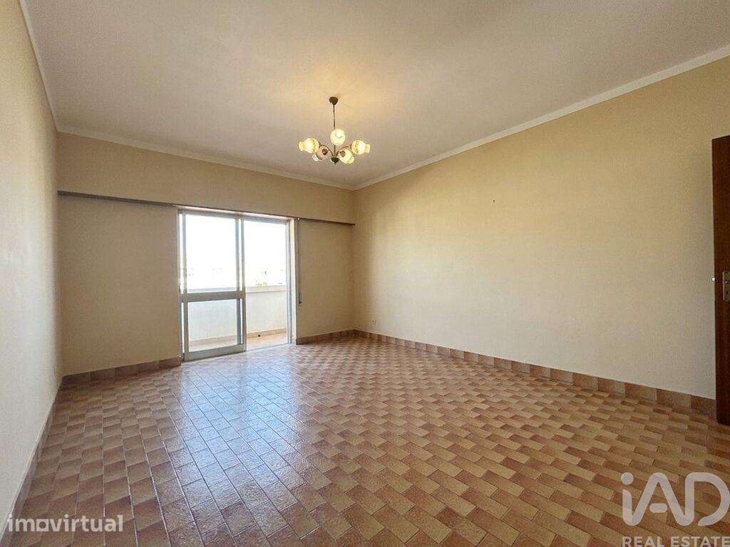 Apartamento T1 em Quarteira de 47,2 m2 - Grande imagem: 2/14