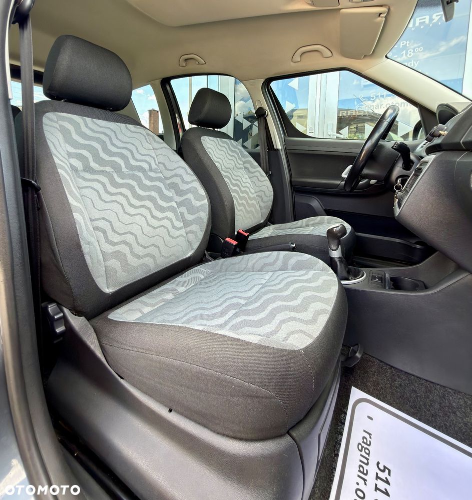 Skoda Roomster 1.4 MPI Active PLUS EDITION - 22
