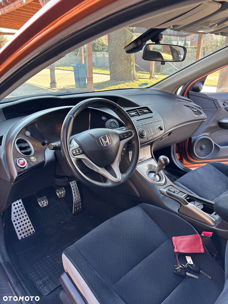 Honda Civic 1.8 Comfort - 12