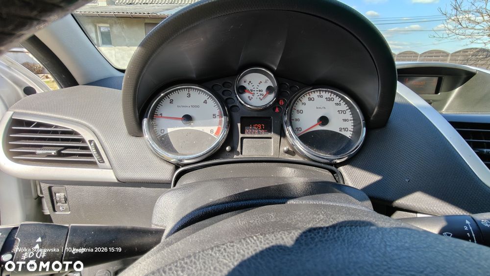 Peugeot 207 HDi FAP 90 (Blue Lion) Business-Line Niveau 1 - 15