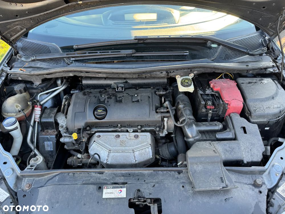 Citroën C4 1.6 VTi Equilibre - 4