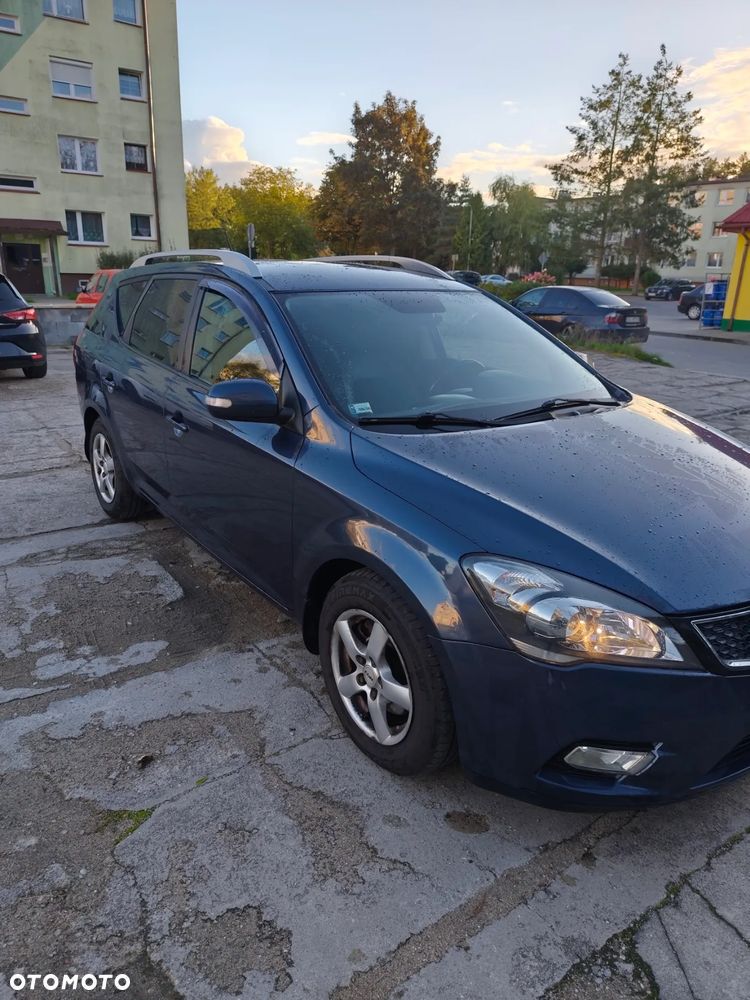 Kia Ceed Cee'd 1.6 Crdi Comfort - 1
