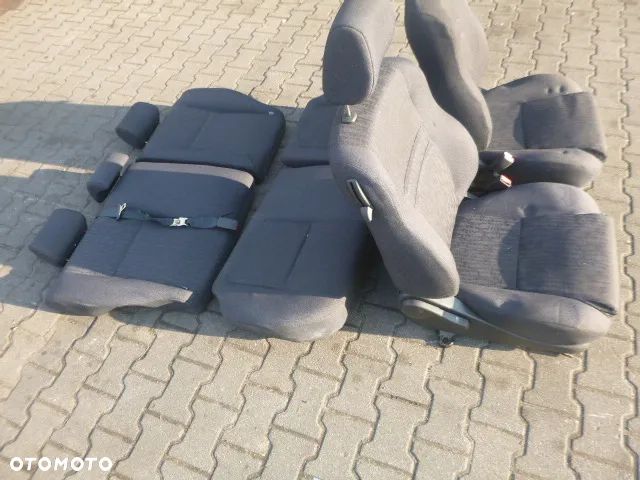 FOTEL FOTELE LEWY PRZÓD PRAWY PRZÓD + TYLNA KANAPA KOMPLET TOYOTA COROLLA E12 3D HB 01-07 - 1