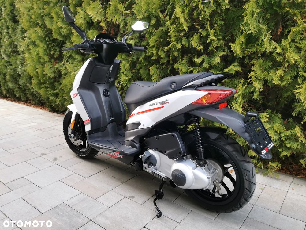 Derbi Variant - 6