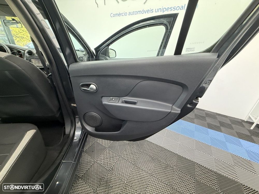 Dacia Sandero 0.9 TCe SL Stepway of Life - 23