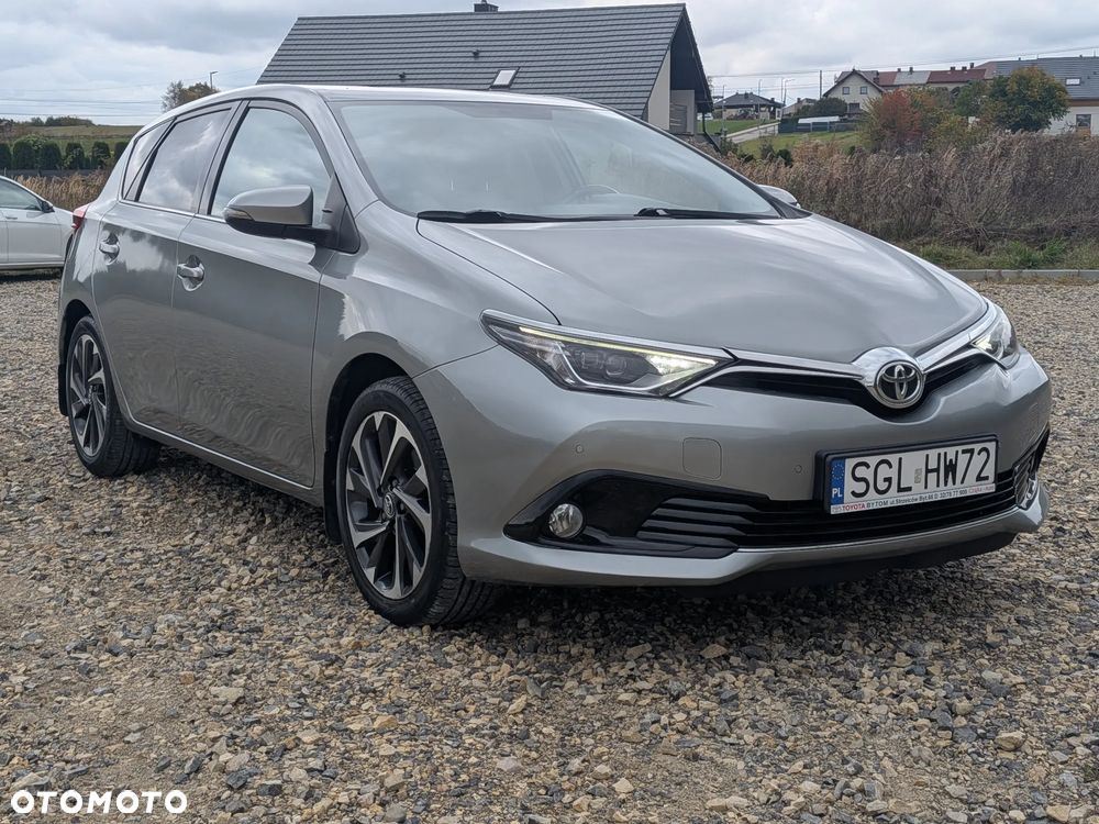 Toyota Auris 1.6 Prestige - 2