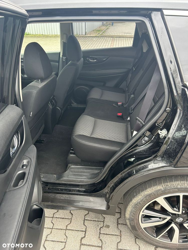 Nissan X-Trail - 8