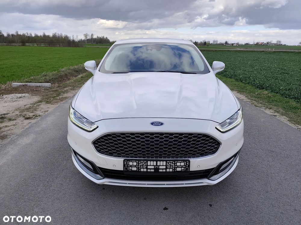 Ford Mondeo 2.0 TDCi STart-Stopp PowerShift-Aut Vignale - 2