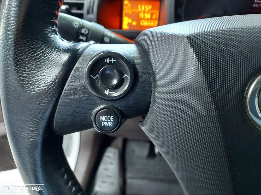 Toyota iQ 1.0 VVT-i Essential+AC - 7