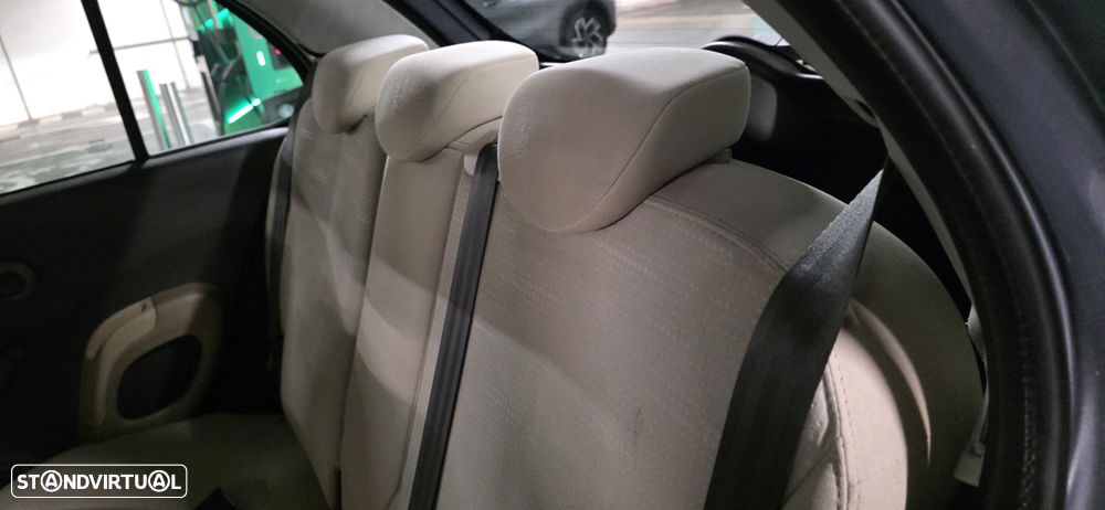 Nissan Micra 1.5 dCi Tekna - 9