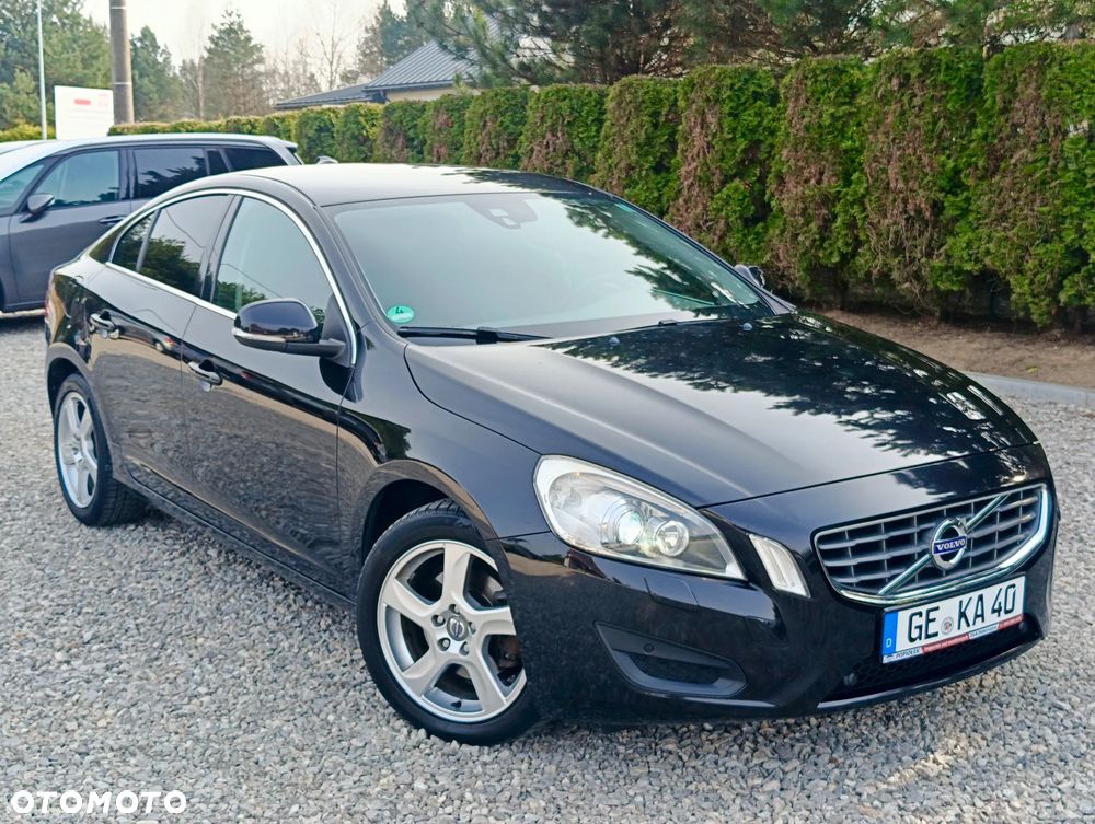 Volvo S60 D4 Edition Pro - 4