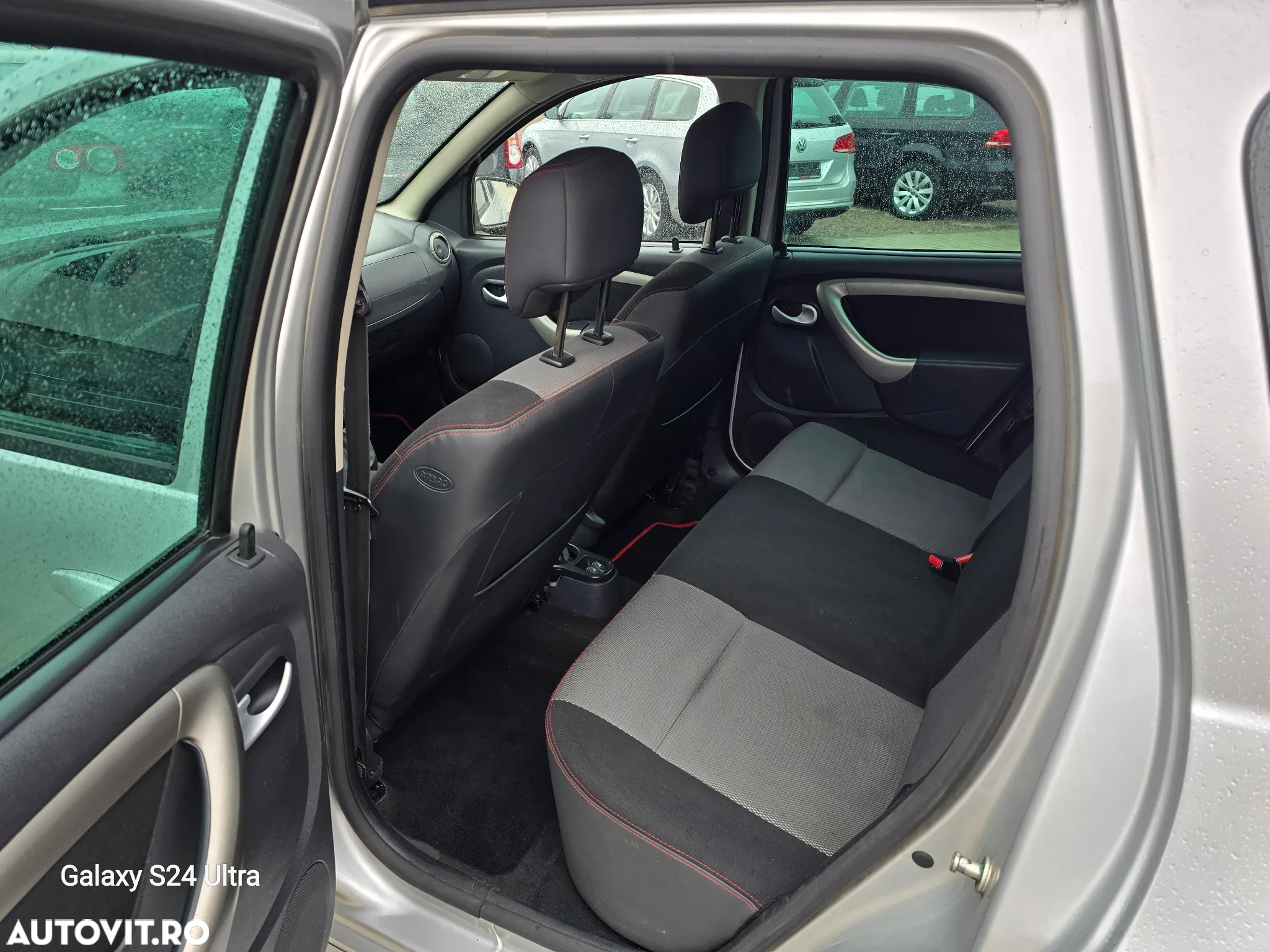Dacia Duster 1.5 dCi 4x2 Laureate - 9