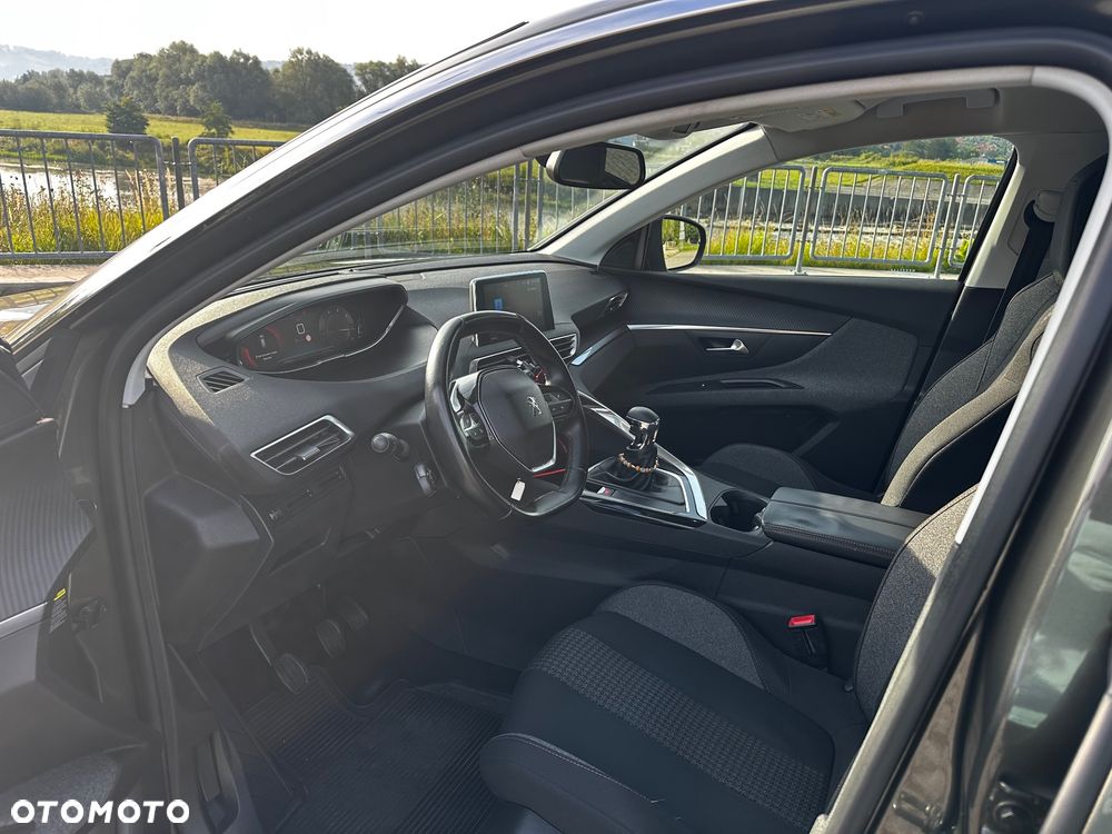 Peugeot 3008 1.6 BlueHDi Active S&S - 9