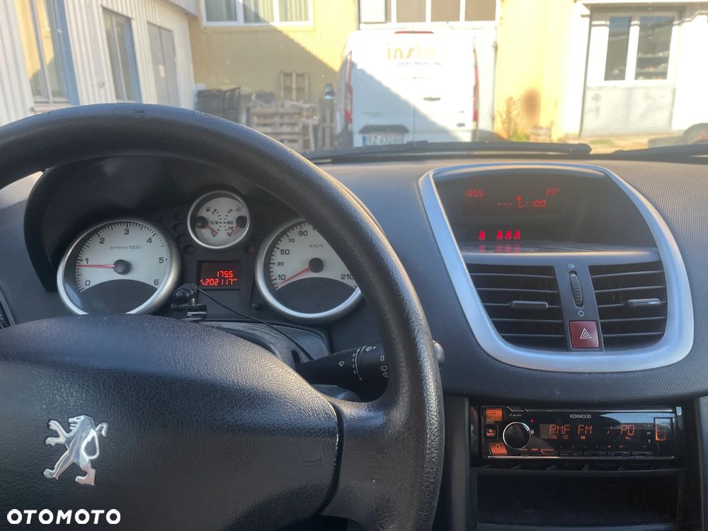 Peugeot 207 1.6 HDi - 16