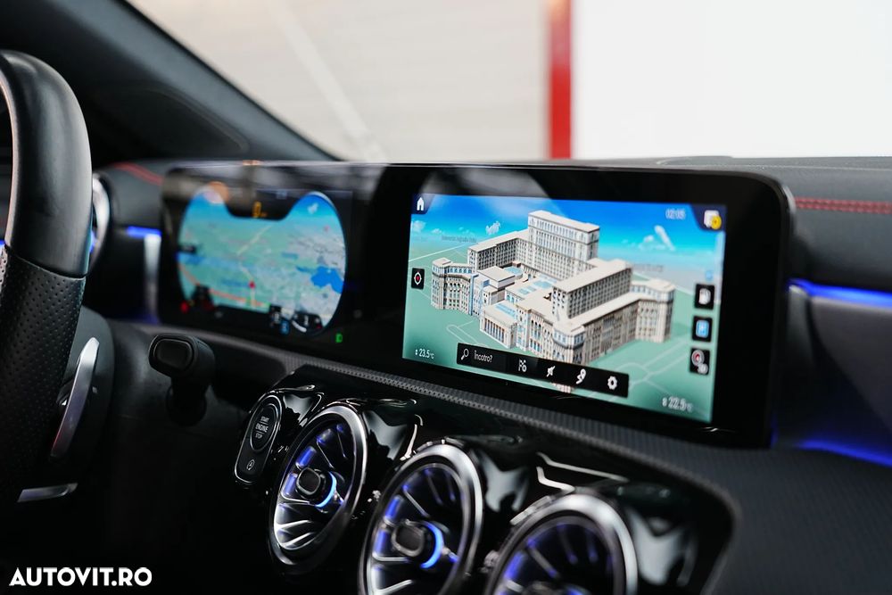 Mercedes-Benz CLA 180 7G-DCT AMG Line Advanced Plus - 20