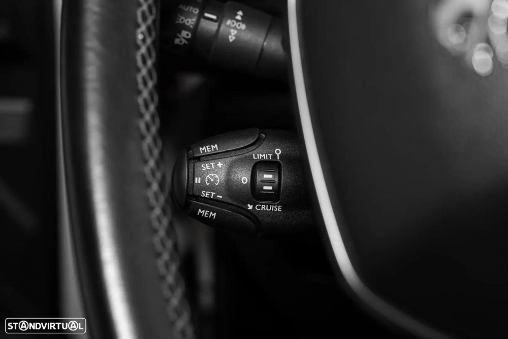 Peugeot 3008 1.6 BlueHDi Active - 33