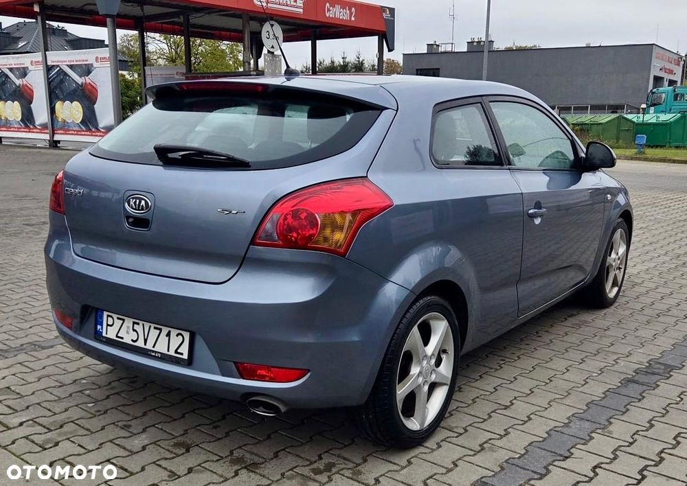Kia ProCeed - 2