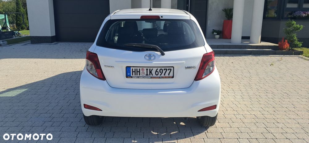 Toyota Yaris 1.33 Selection Platinum - 9