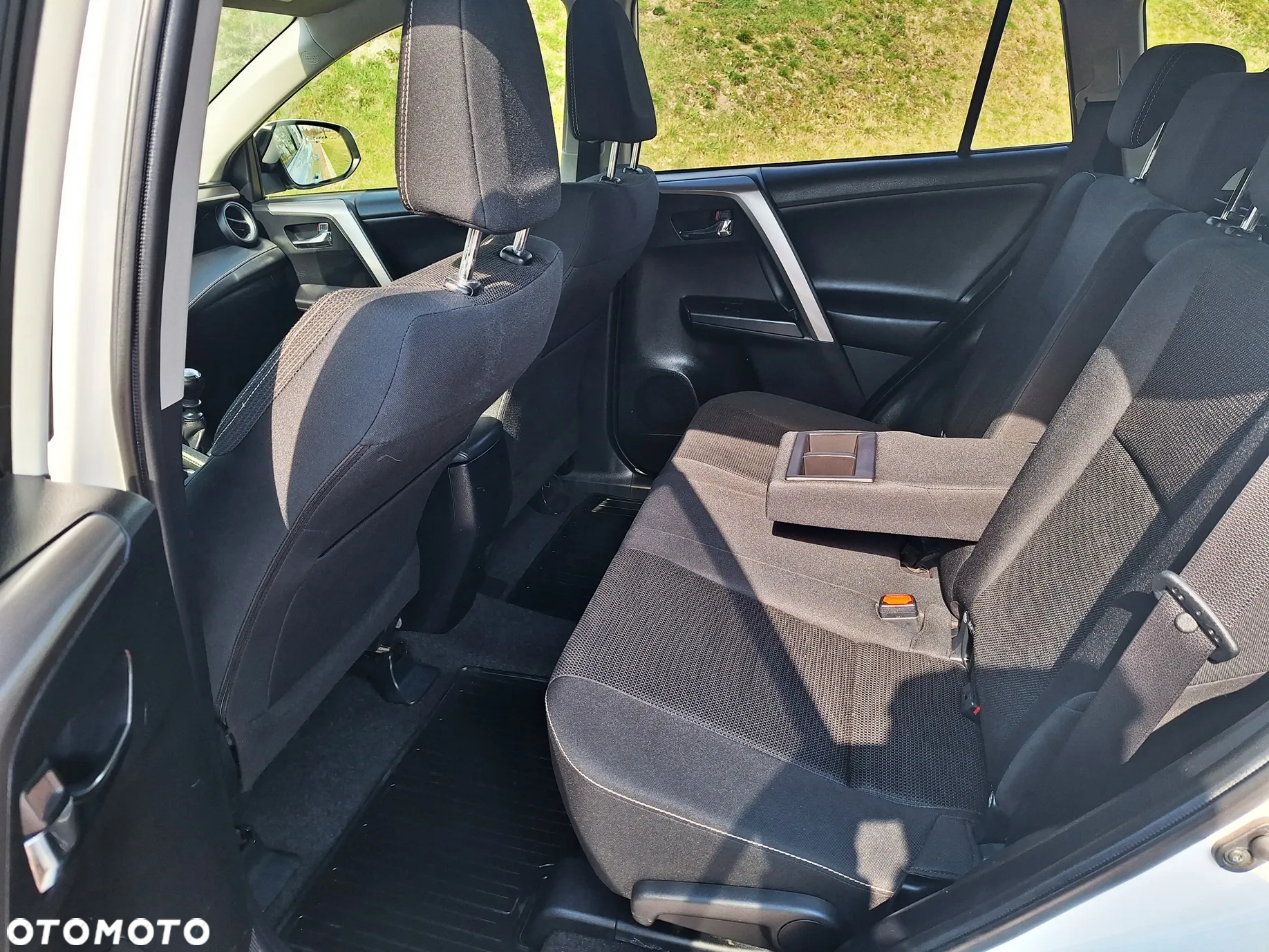 Toyota RAV4 2.0 D-4D 4x2 Start-Stop Edition - 27