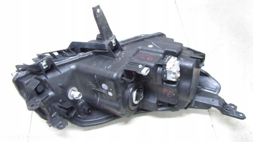 SUZUKI VITARA III LAMPA LEWA PRZÓD LED 14- - 5