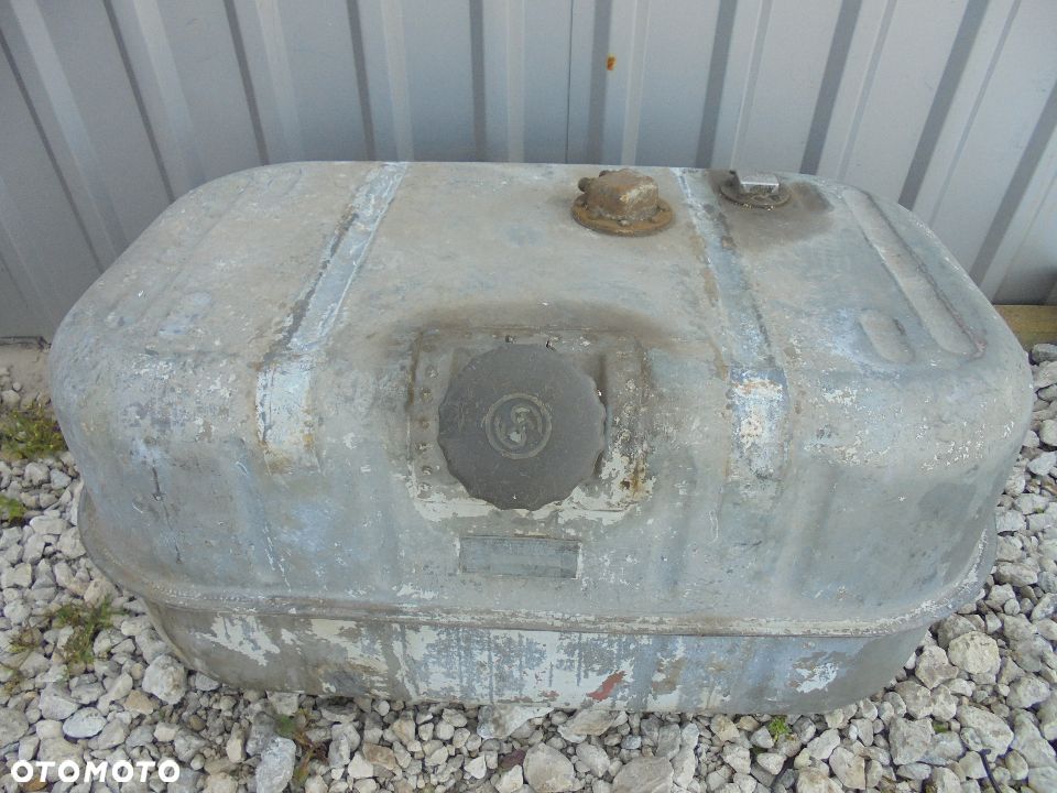 ZBIORNIK PALIWA METALOWY AGREGAT ŁĄDOWARKA POLAN KOMBAJN ŻURAW F-VAT - 1