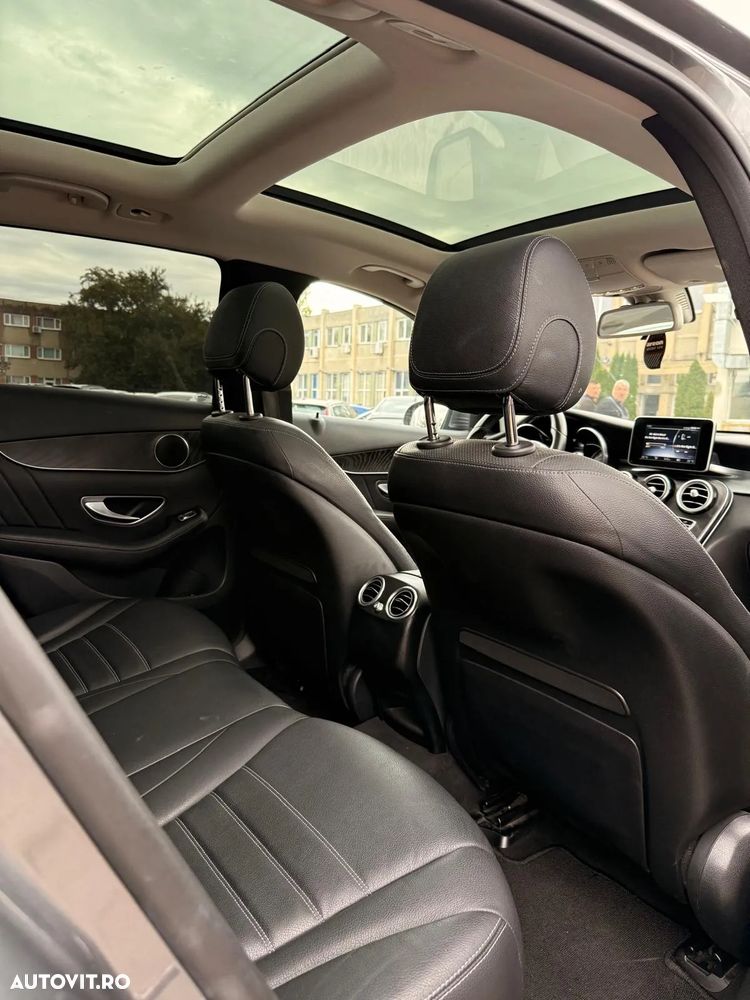 Mercedes-Benz GLC 250 d 4Matic 9G-TRONIC AMG Line - 9